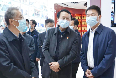 湖北省委常委、组织部部长莅临平安电工 指导复产及党建、人才引进工作